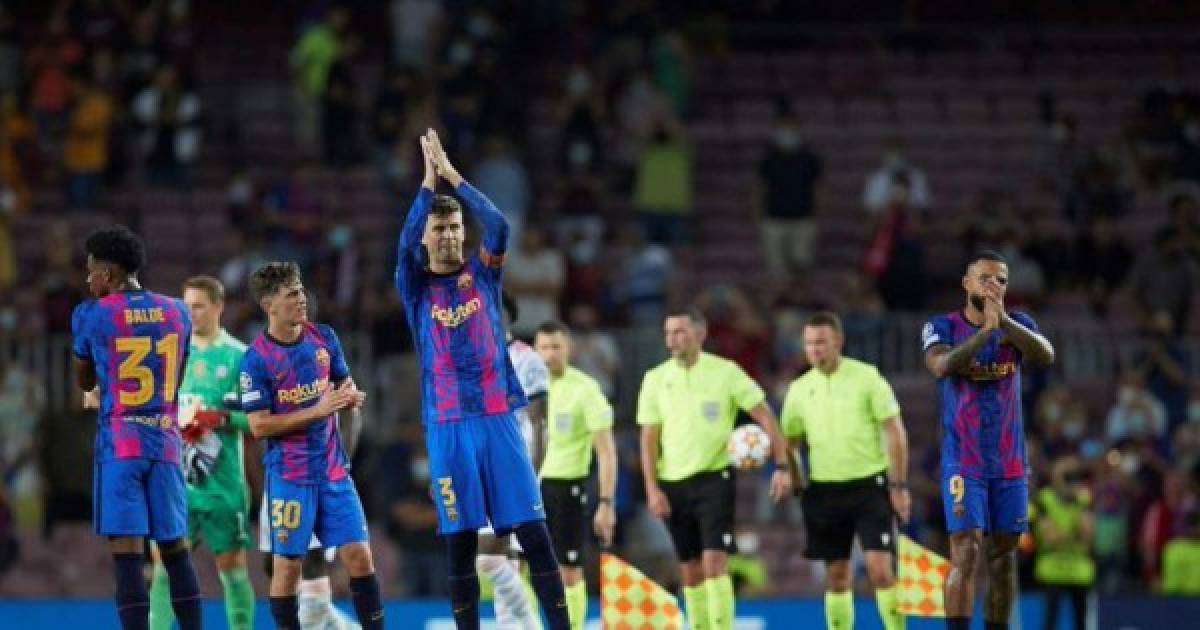 Las imágenes de la impotencia en Barcelona tras la paliza: Silbidos, Jordi Alba, abatido ¿y Piqué?