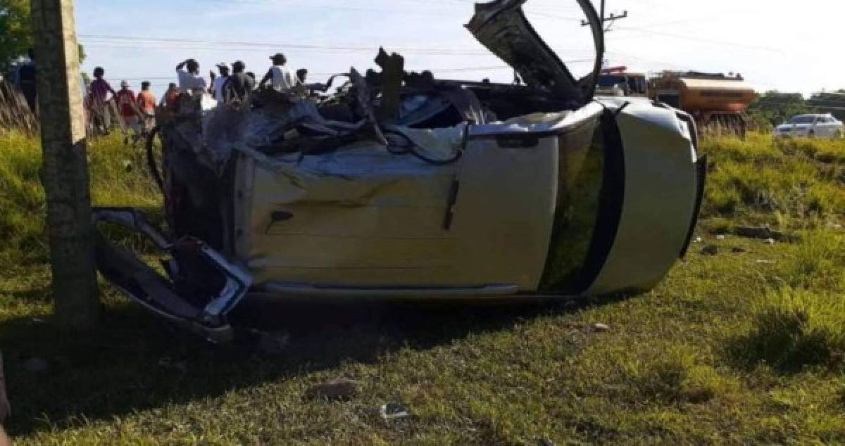 Mueren cinco jóvenes garífunas tras aparatoso accidente automovilístico en la CA-13