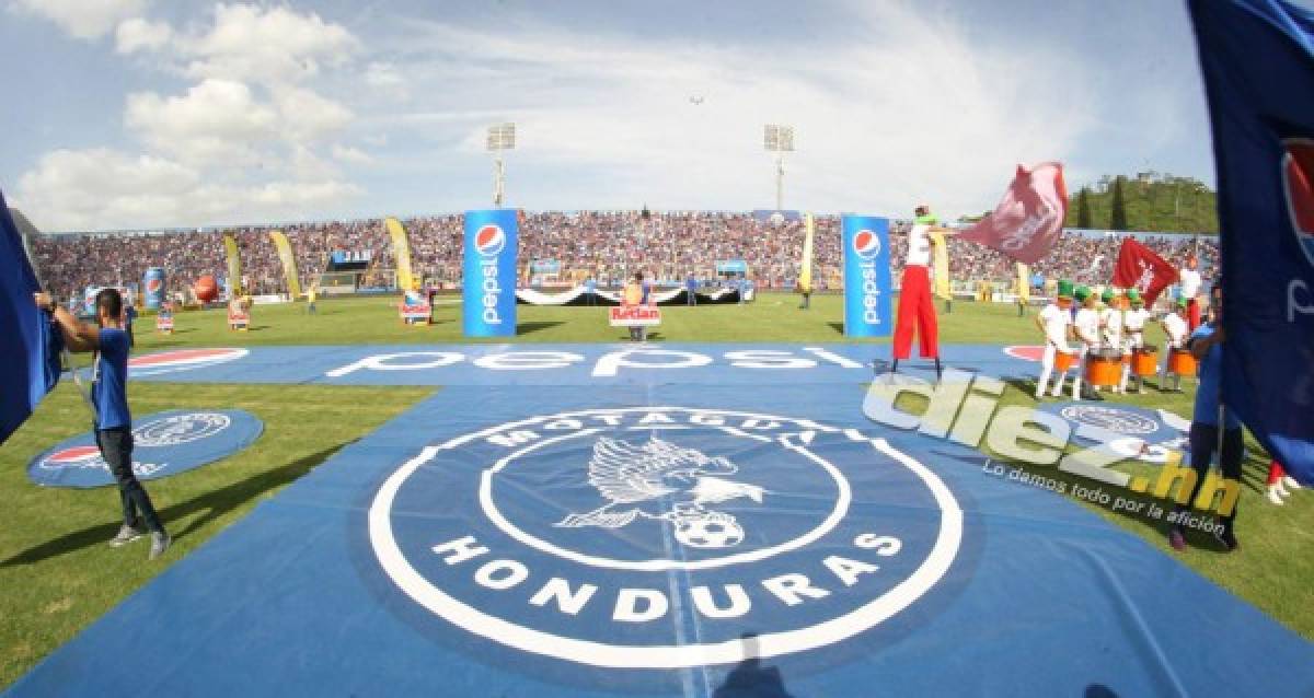 ¡Llenazo! Motagua celebra su Copa 15 con el Nacional a reventar