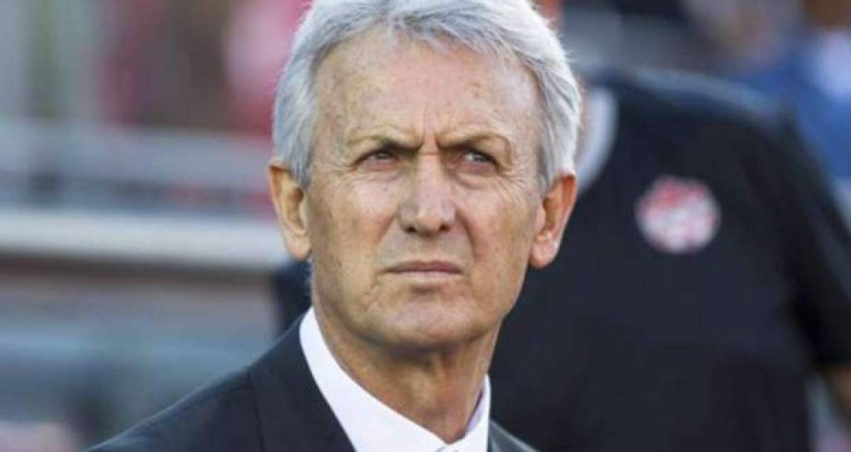 Benito Floro tiene 5 meses sin recibir salario en Alajuelense