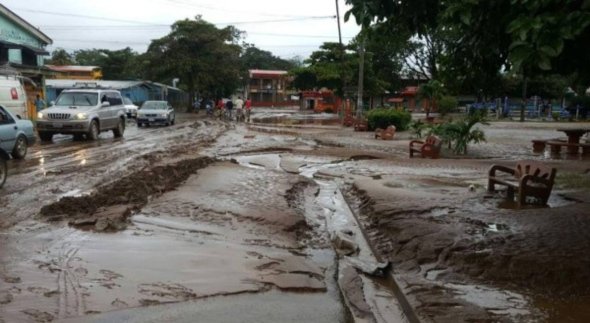 Fuertes imágenes de Costa Rica tras el paso del huracán Otto