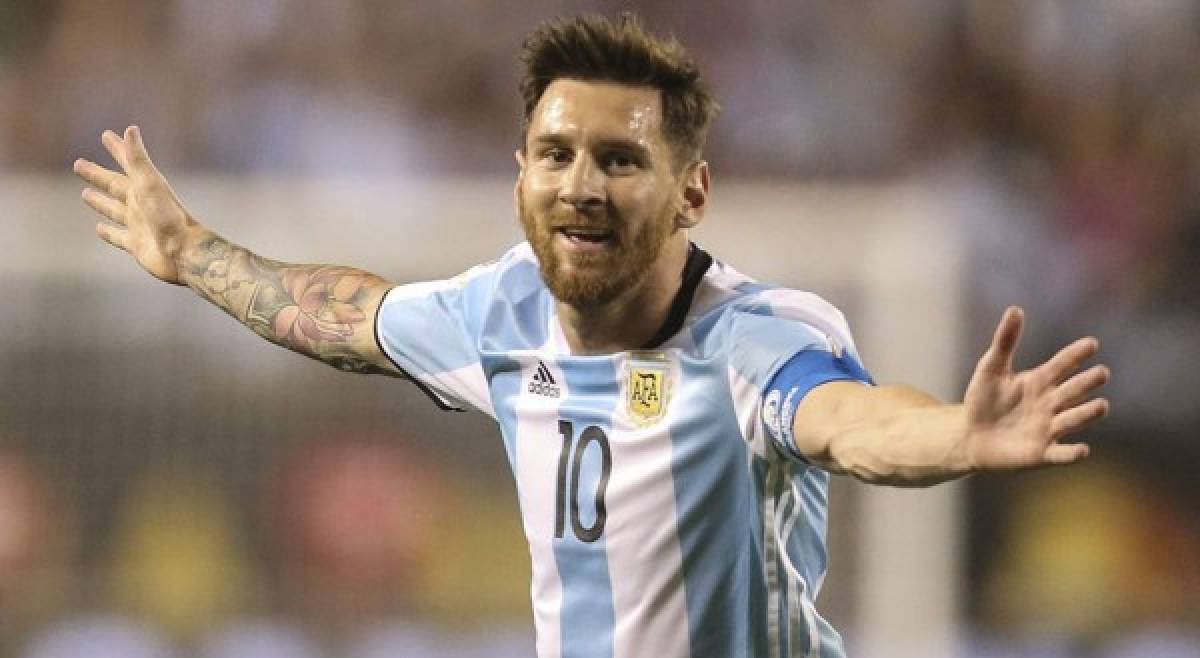 Con triplete de Messi, Argentina humilla a Panamá y avanza en la Copa América