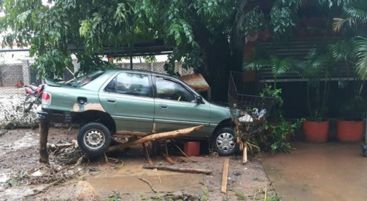 Fuertes imágenes de Costa Rica tras el paso del huracán Otto