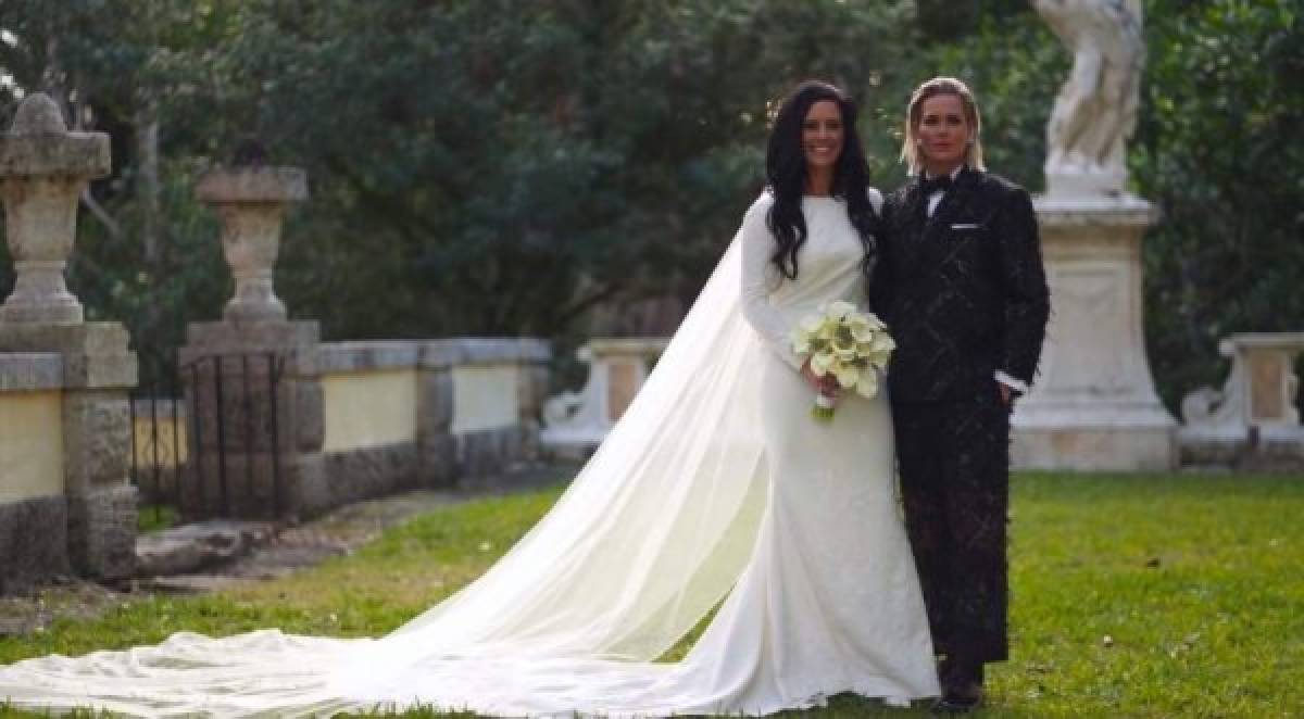 Dos jugadoras de la selección de Estados Unidos se casan con Rapinoe como dama de honor