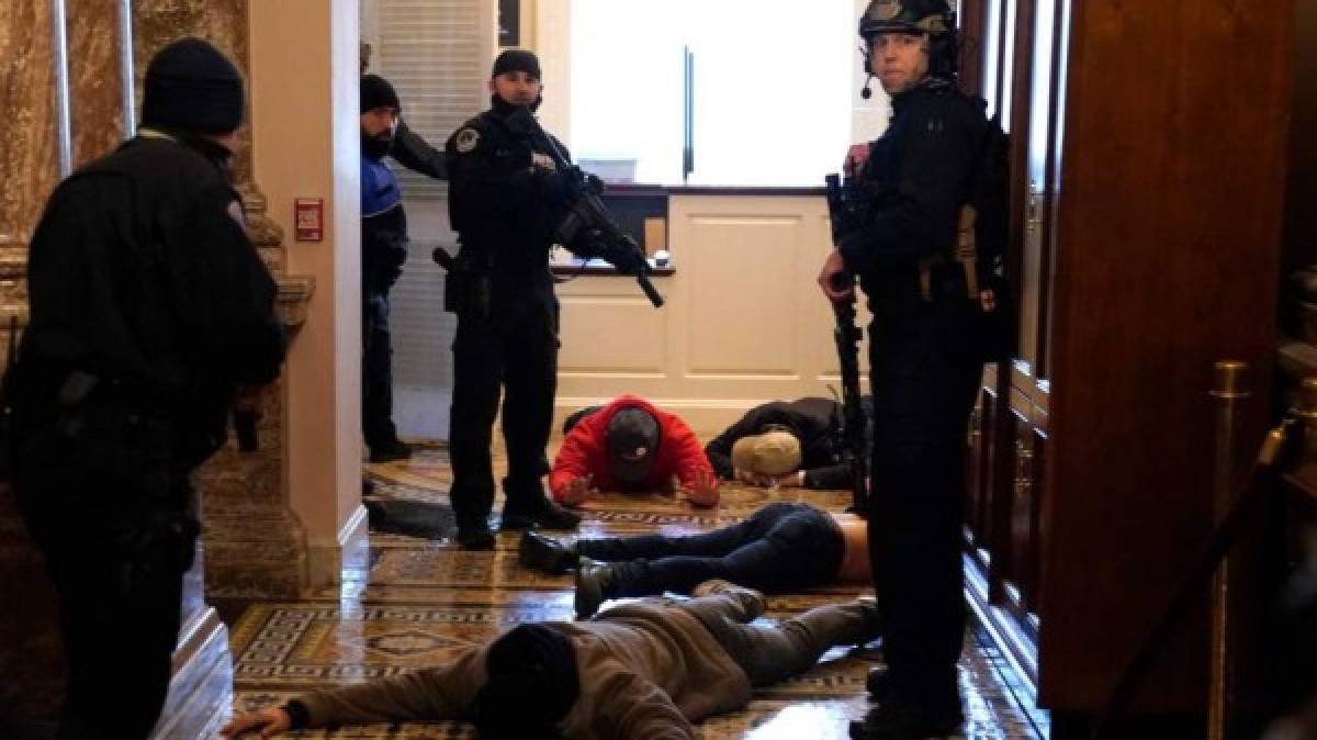Seguidores de Donald Trump irrumpen en el Capitolio en Washington y generan caos