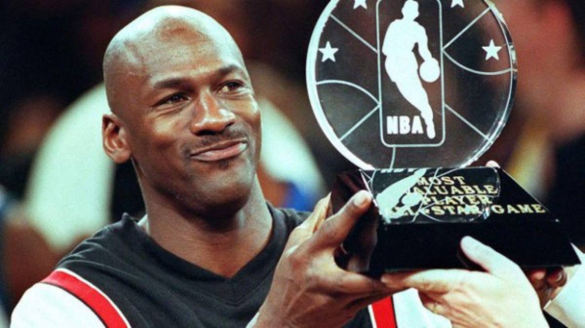 Mansiones, yates y puros: Así gasta Michael Jordan su fortuna que es de $1.900 millones