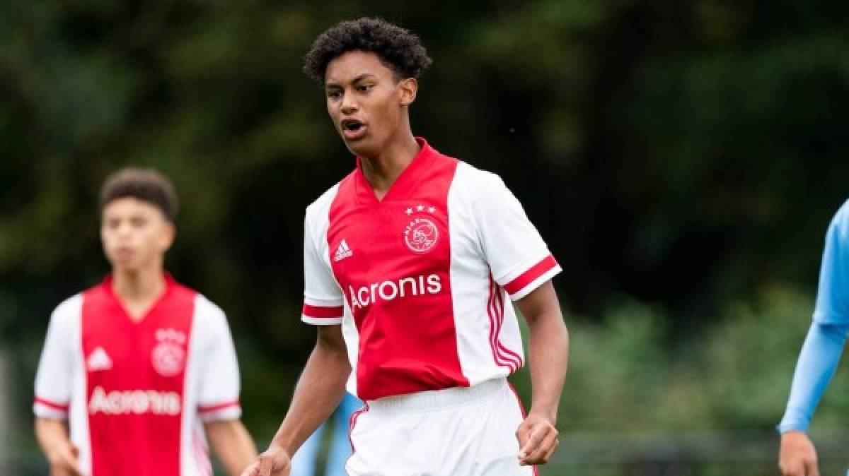 Otra tragedia en el Ajax: Así era Noah Gesser, la promesa de club que murió junto a su hermano