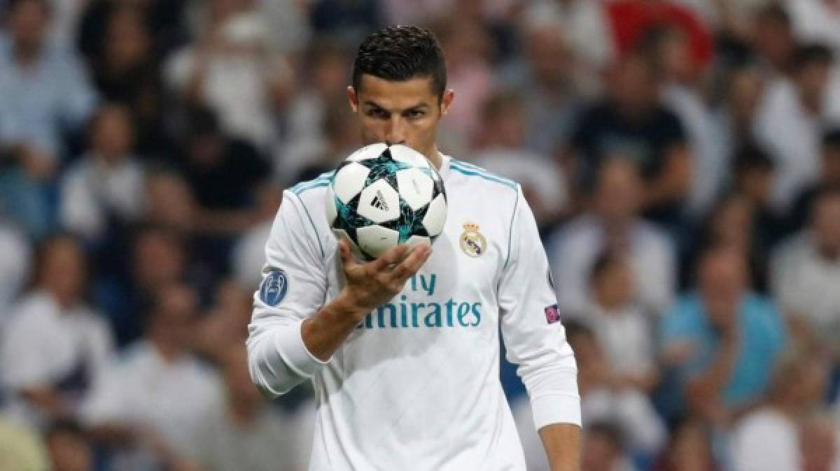 FICHAJES: Real Madrid alista nuevo tridente y se viene otra baja en Barcelona