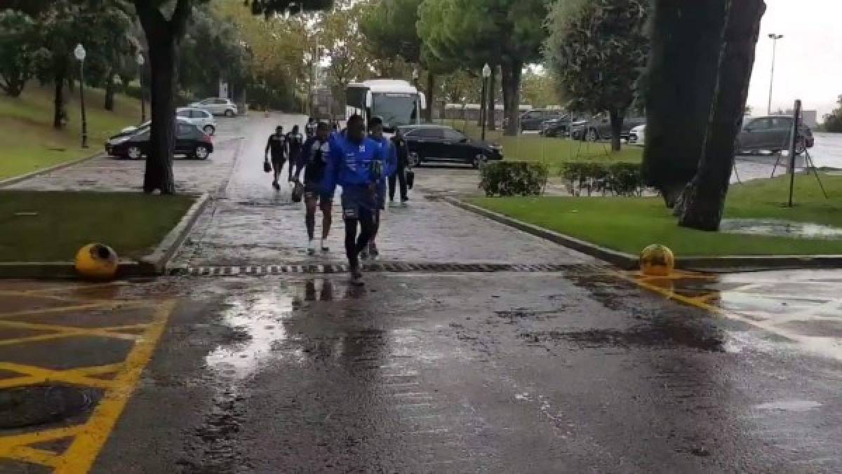 Las imágenes del entreno de Honduras en el Estadio Olímpico en Montjuïc, Barcelona