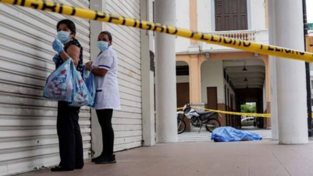 ¡Dramático! Muertos por coronavirus tirados en las calles en Guayaquil, Ecuador