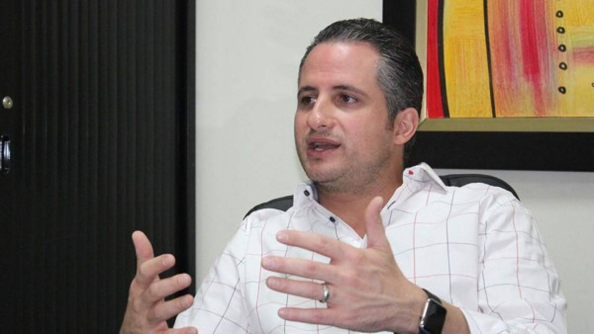 Fichajes Honduras: Roger Rojas volvería a Costa Rica; Beckeles y Andy Najar sin equipo