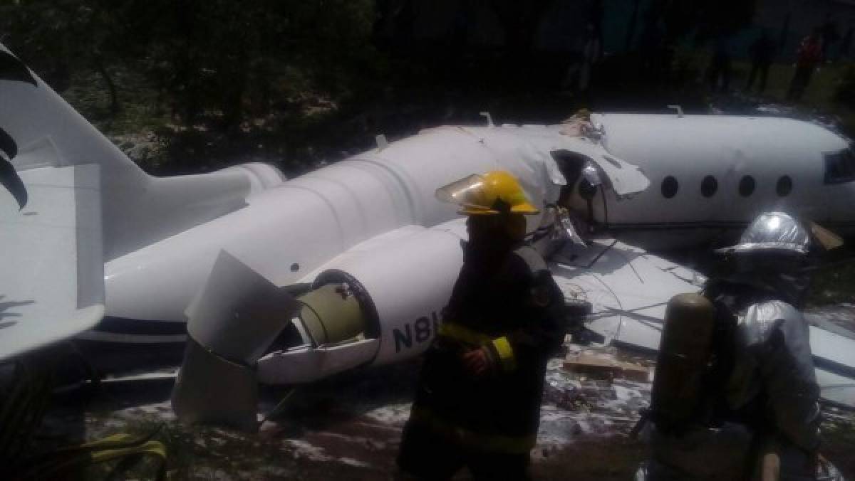 FOTOS: Impactantes imágenes del avión que se salió de la autopista en el aeropuerto Toncontín