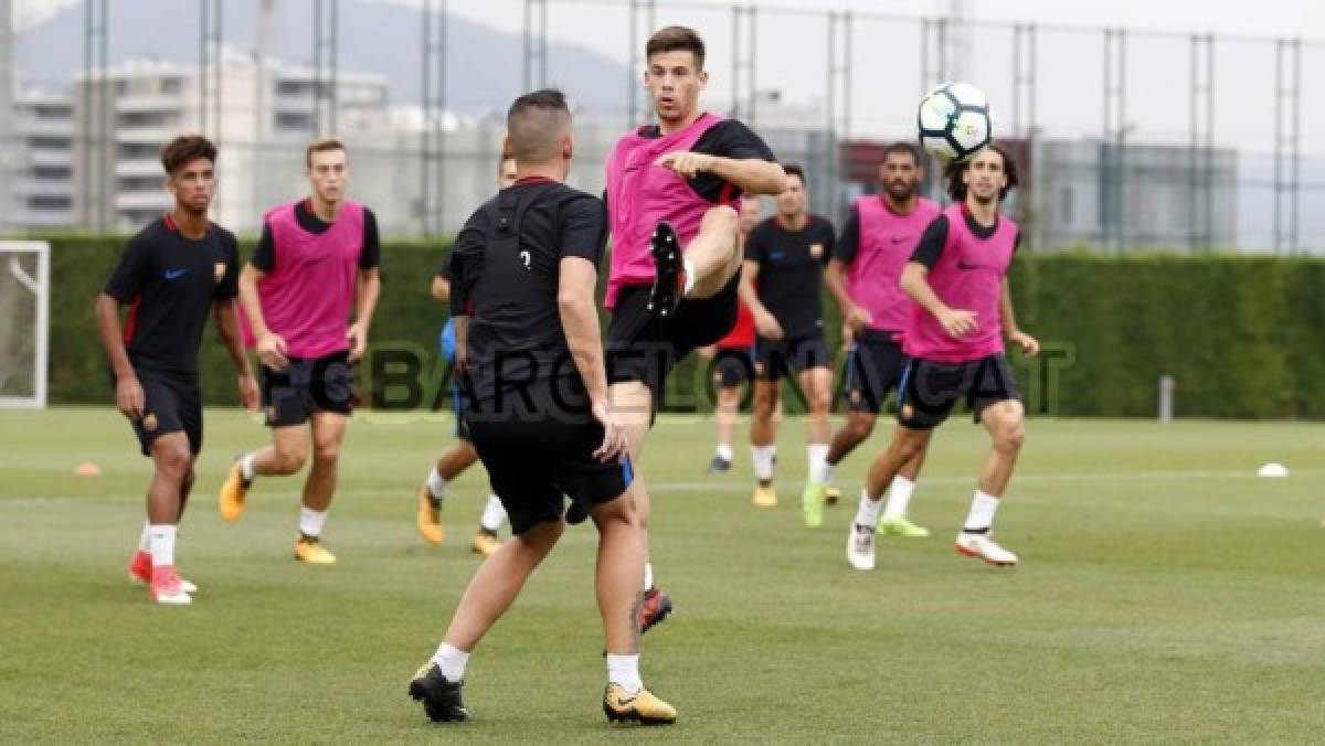 Choco Lozano, bajo la mirada de Ernesto Valverde en el Barcelona