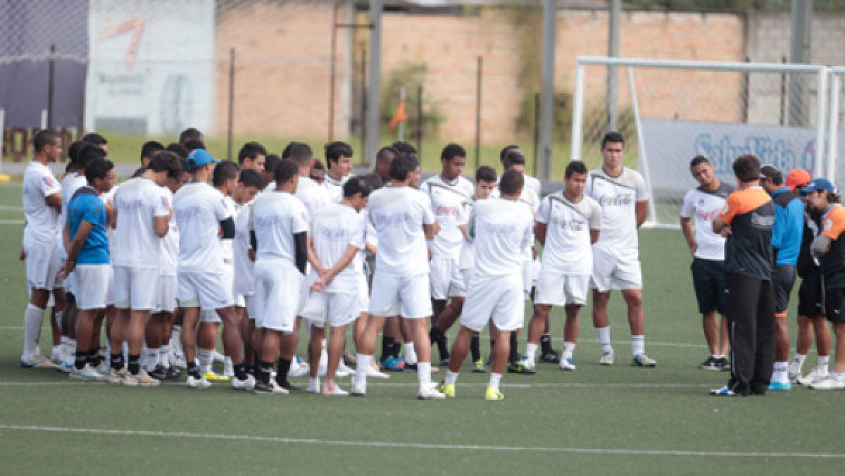Olimpia se traslada a Siguatepeque con 35 futbolistas