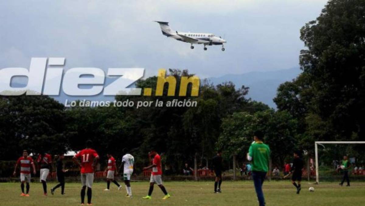 Las raras cosas que solo se ven en los estadios de fútbol en Honduras