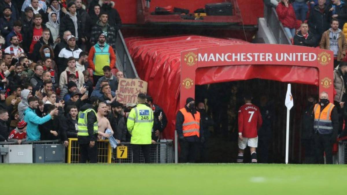 Aumenta la crisis en el Manchester United: Alarma Cristiano Ronaldo, atacan a Solskjaer y los favoritismos