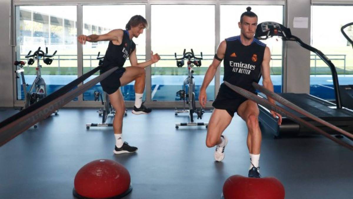 El brutal cambio físico de Modric con 35 años: El croata del Madrid publica dos fotos y soprende
