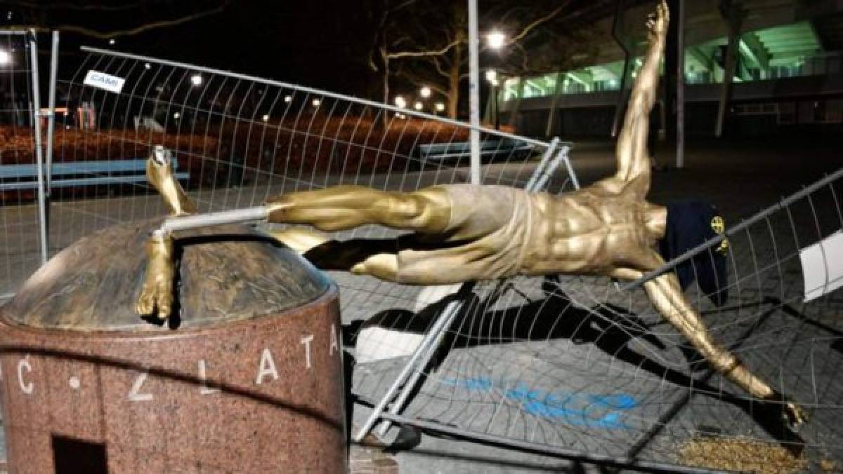 Totalmente destruida: Así quedó la estatua de Ibrahimovic en Suecia con las piernas cortadas