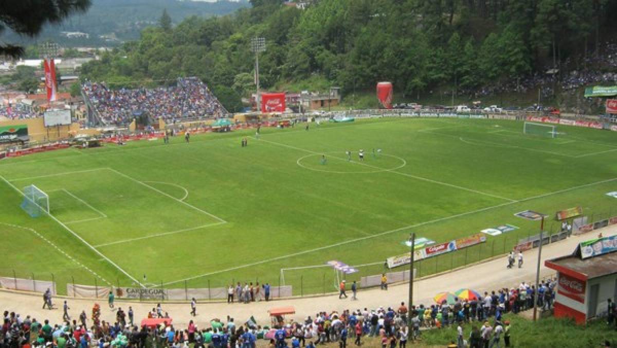 El bonito y ecológico estadio del Cobán Imperial de Guatemala