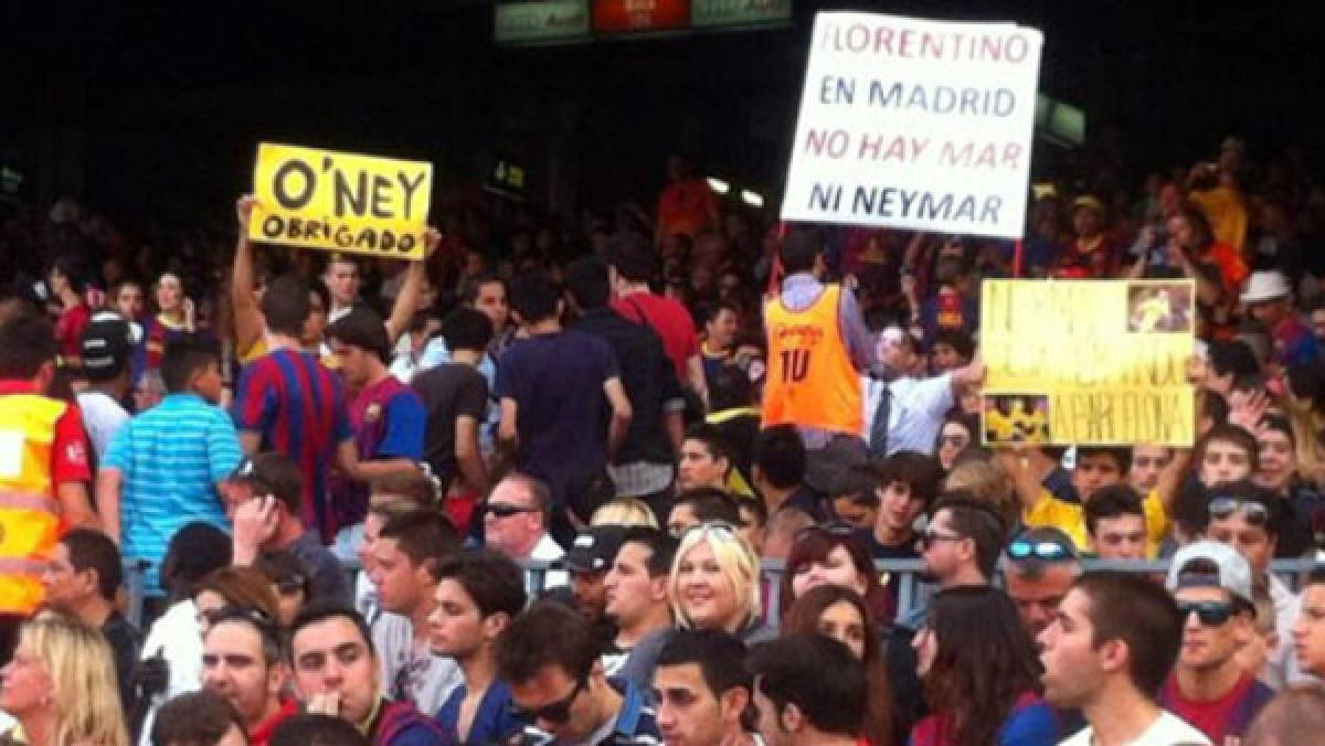 Le dedican pancarta a Florentino en presentación de Neymar