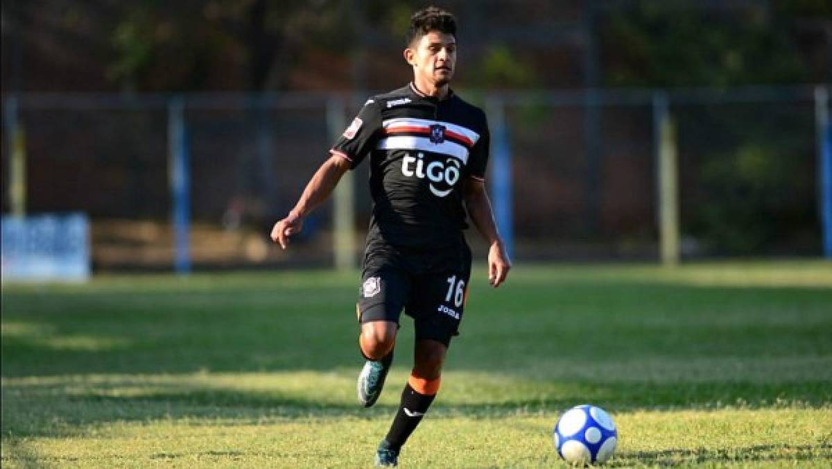 RUMORES Y FICHAJES: Mundialista panameño llega a Guatemala y Costa Rica despide a querido jugador