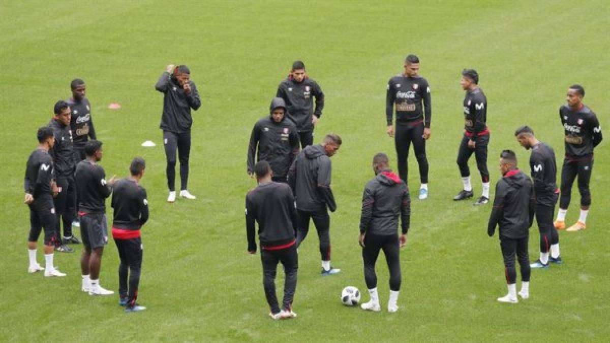 ¡Hay mucha ilusión! Así fue el primer entreno de Perú en Moscú