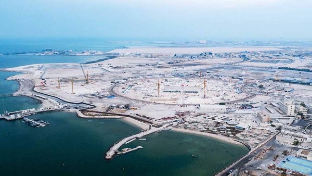 Qatar no se detiene a pesar del coronavirus y continúa terminando sus estadios