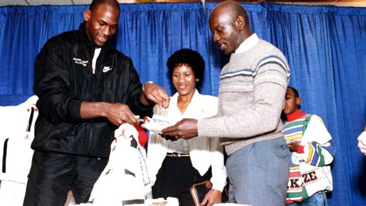 El contrato millonario que rechazaba Michael Jordan y que le cambió la vida gracias a su madre