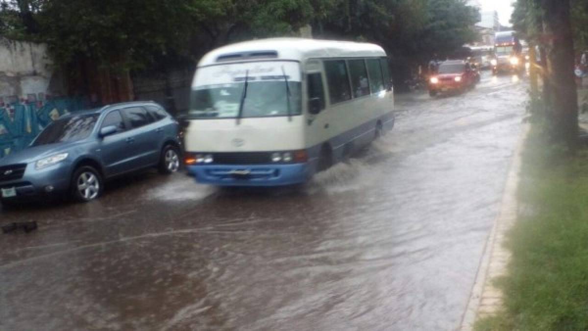 INFORME ESPECIAL: Tormenta eléctrica inunda a Tegucigalpa