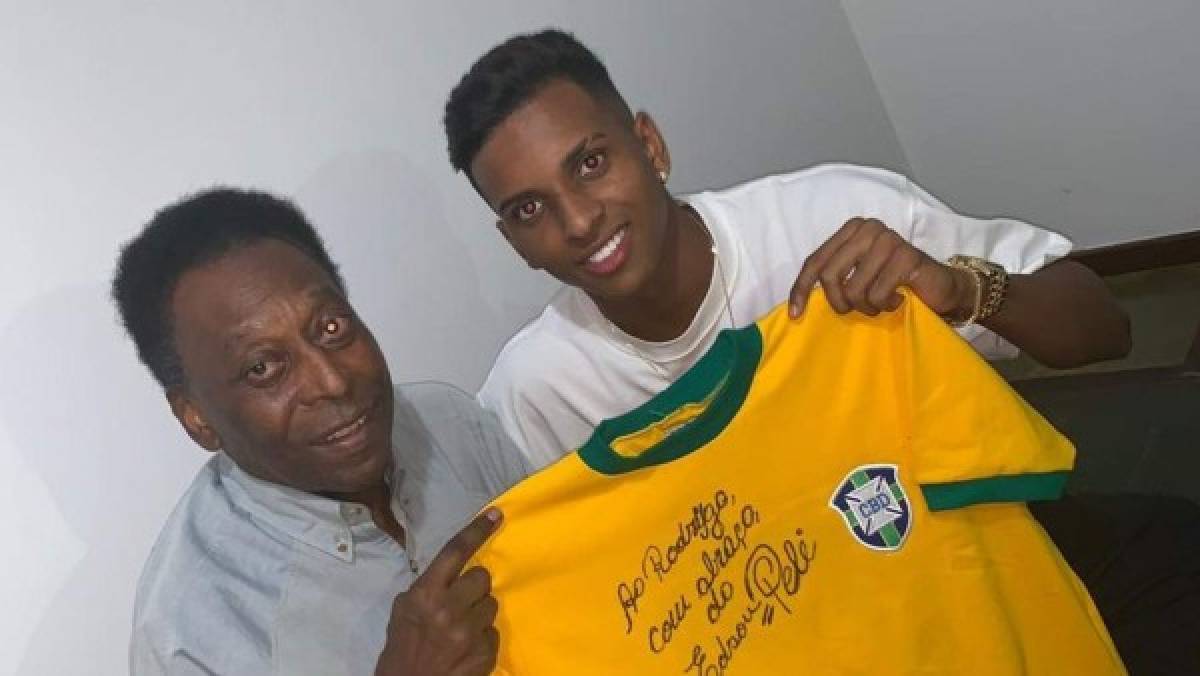 Rodrygo Goes, el futbolista bautizado por Pelé y Ronaldo que le prohibieron: 'creerse mejor que sus compañeros'  