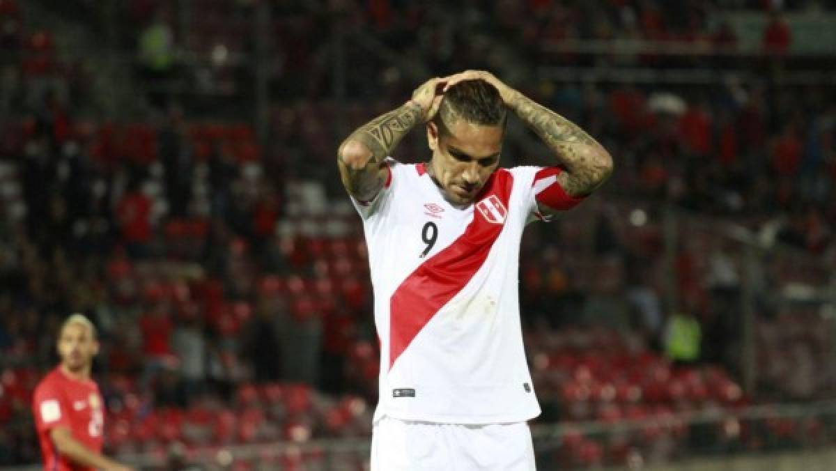 Rivales de Perú en el Mundial piden a la FIFA que deje jugar a Paolo Guerrero