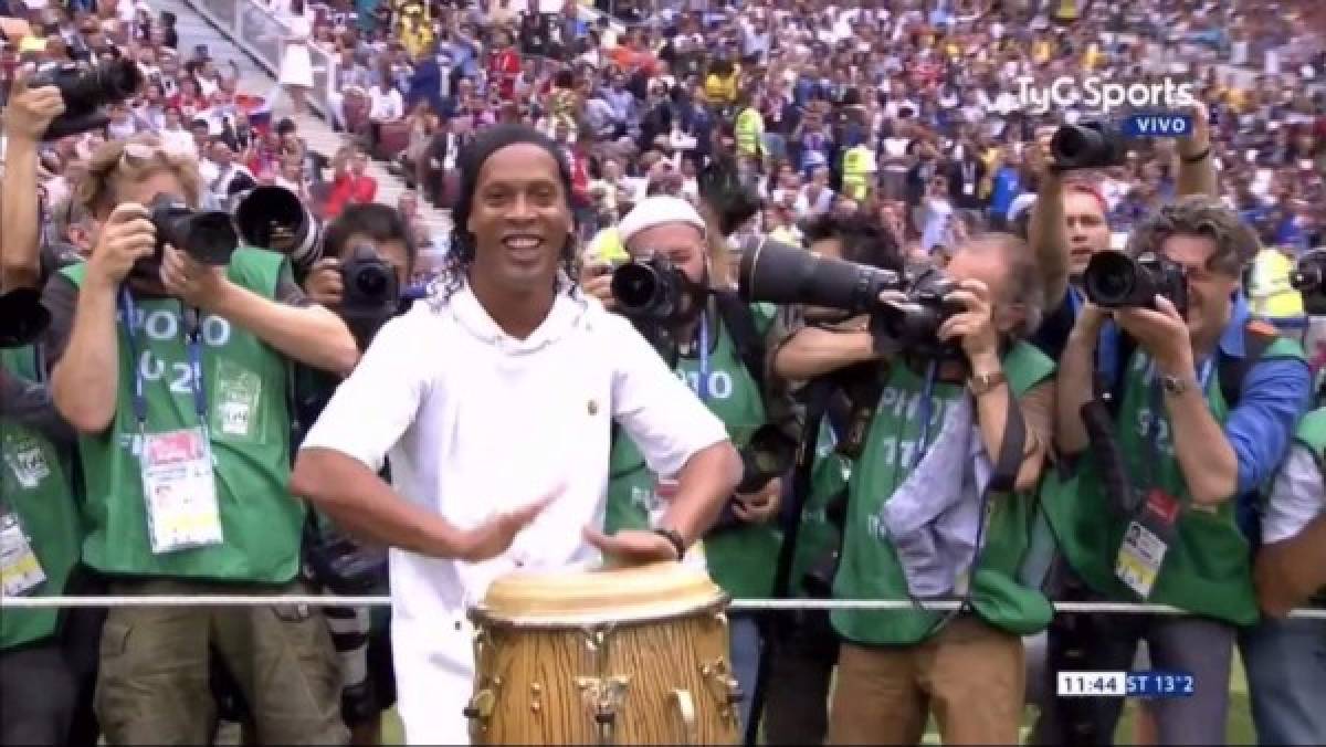 Nicky Jam, Will Smith y Ronaldinho se roban el show en final del Mundial Rusia 2018