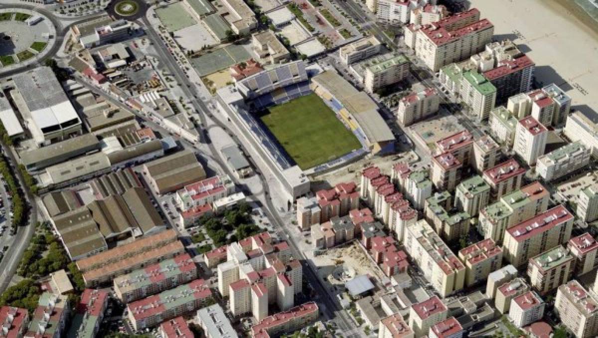 Ramón de Carranza, un estadio moderno en el que jugará 'Choco' Lozano con el Cádiz