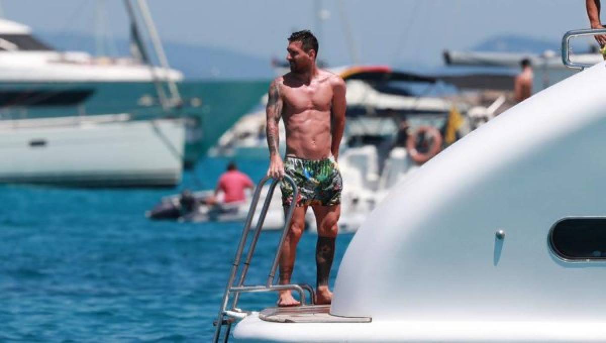 Como todo un rey: Así disfruta Messi de sus vacaciones en Ibiza, Antonela Roccuzzo deslumbra