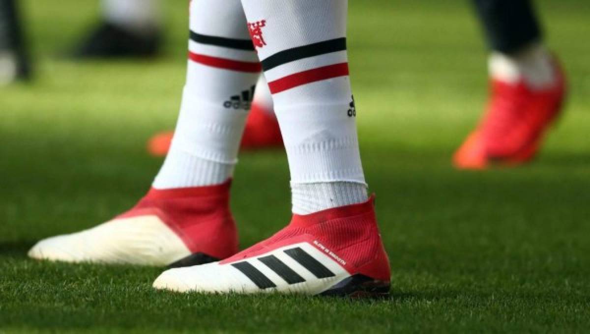 Los futbolistas con los pies más grandes en el mundo: Lo de Lukaku es increíble