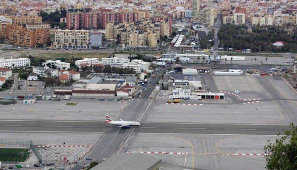 El Toncontín, entre los 15 aeropuertos más peligrosos del mundo