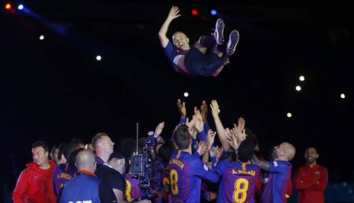 Digno homenaje: Así despidió Barcelona a su leyenda, Andrés Iniesta