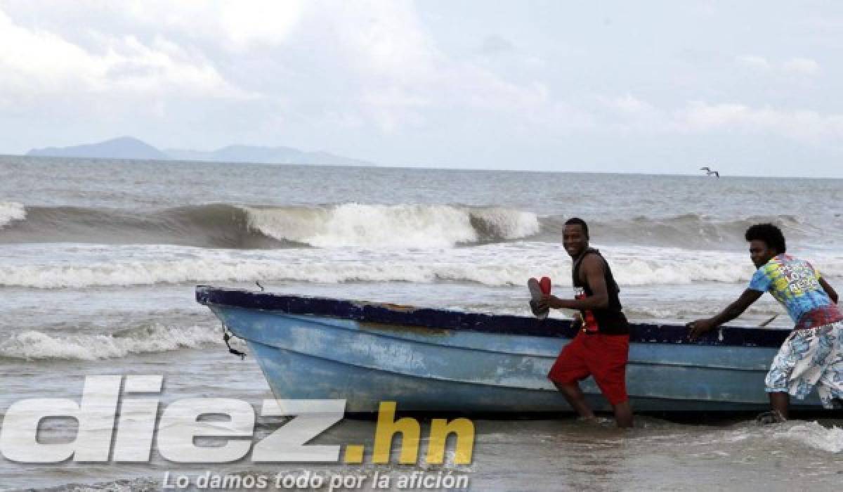 Marvin Chávez disfruta de sus vacaciones en su natal Sambo Creek