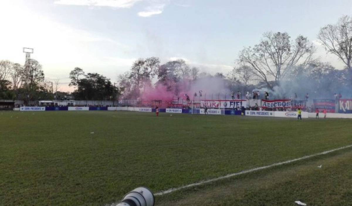 Subidos en los árboles, golpes a árbitros y la soledad del Yankel en la Copa Presidente