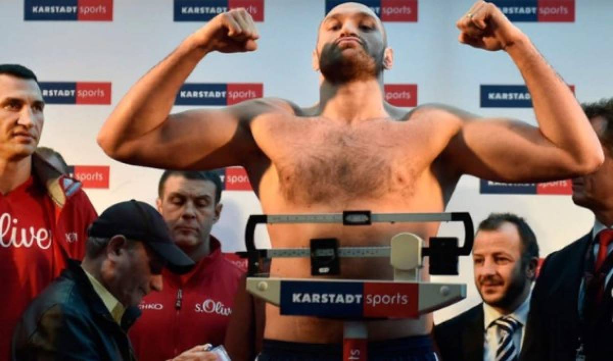 El impresionate cambio físico del boxeador Tyson Fury tras vencer la depresión y el suicidio