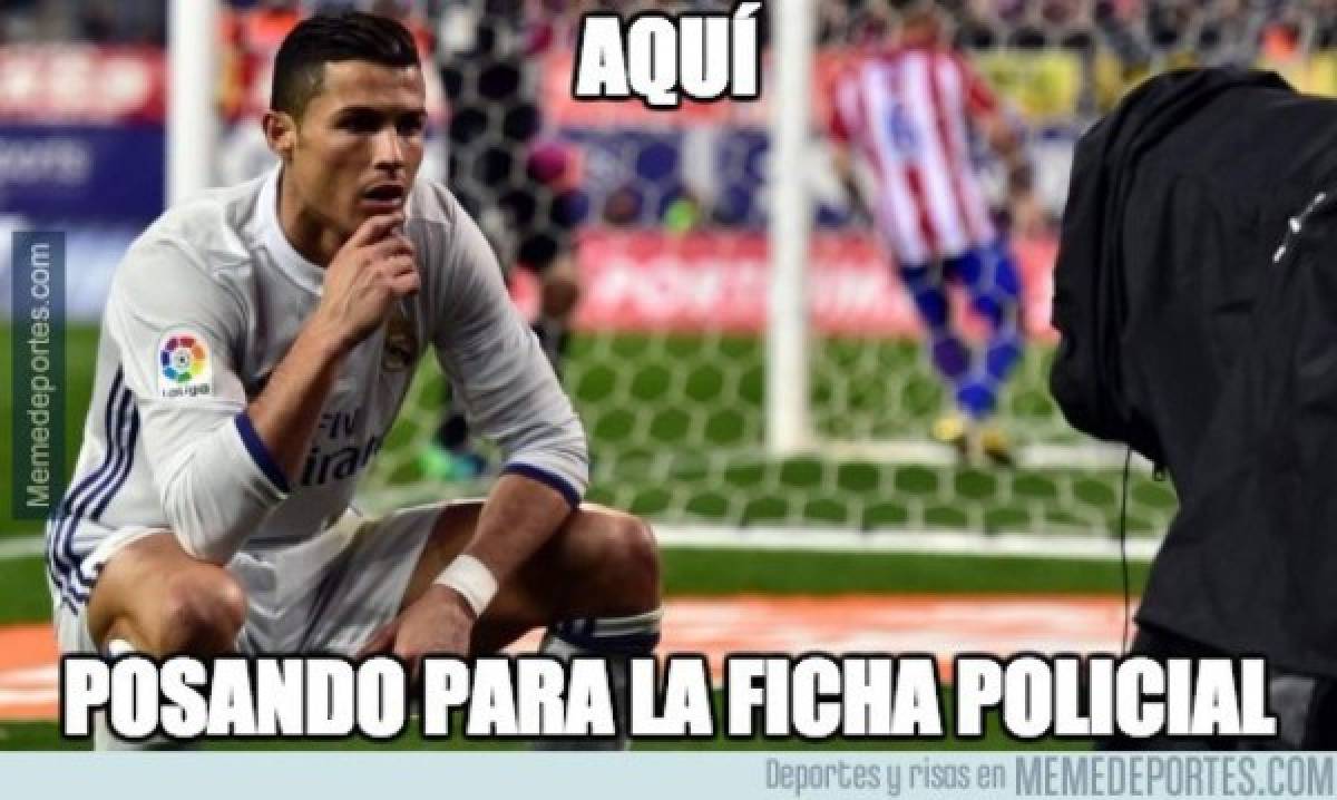 Destrozan a Cristiano en los memes previo al clásico Barcelona-Real Madrid