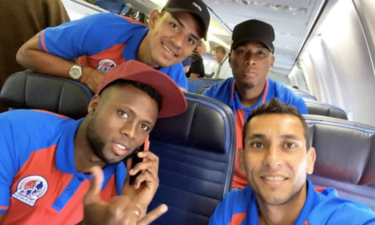 Los jugadores del Olimpia cuando viajaron a Seattle, Washington para el partido de Champions de Concacaf. Foto cortesía Cristian Maidana