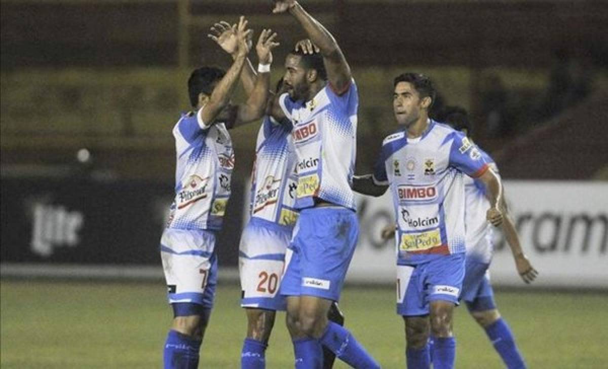 El Isidro Metapán toma ventaja en semifinales del fútbol salvadoreño