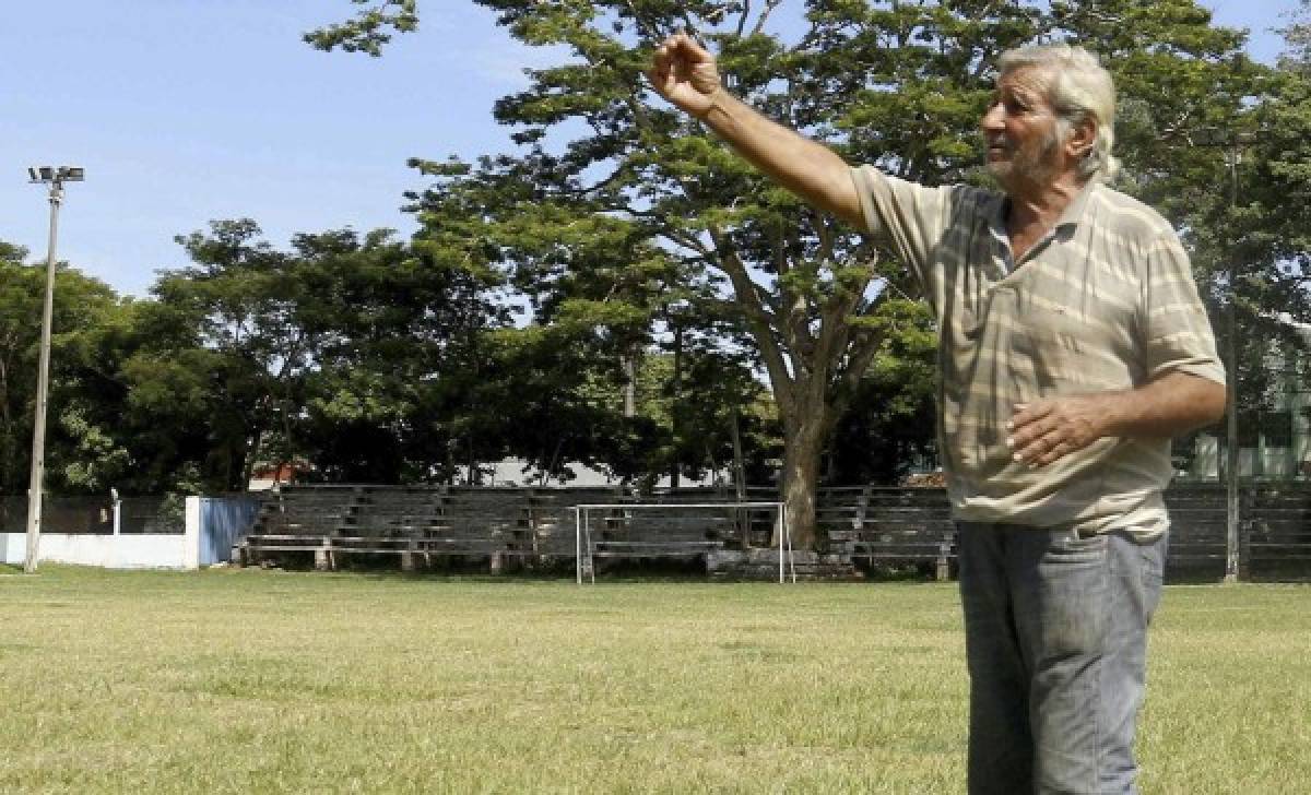 El futbolista paraguayo que hace 60 años derribó una avioneta de un pelotazo