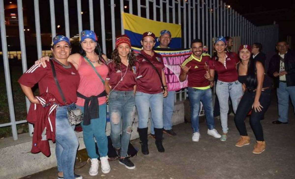 Gran cantidad de venezolanos apoyaron a su selección en Costa Rica
