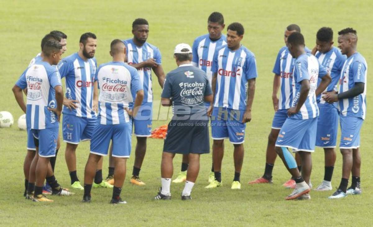 Las visitas sorpresas en el entreno completo de la Selección de Honduras