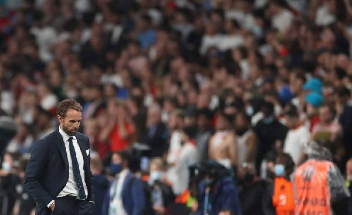 En fotos: Celebración pasionante de Italia, derrumbe total de Inglaterra y los invitados de lujo en Wembley