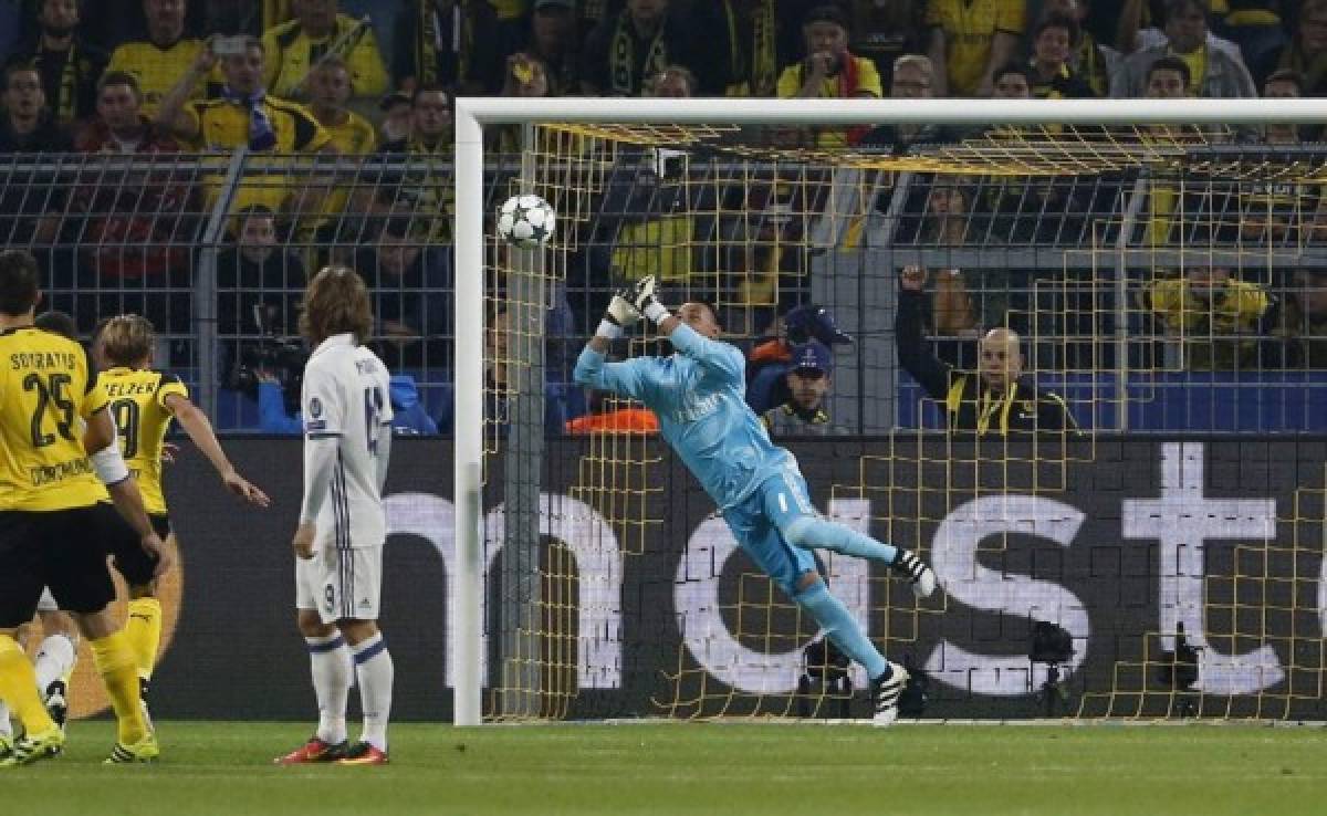 Keylor Navas fue bombardeado en su regreso a la titularidad por el Dortmund en Champions
