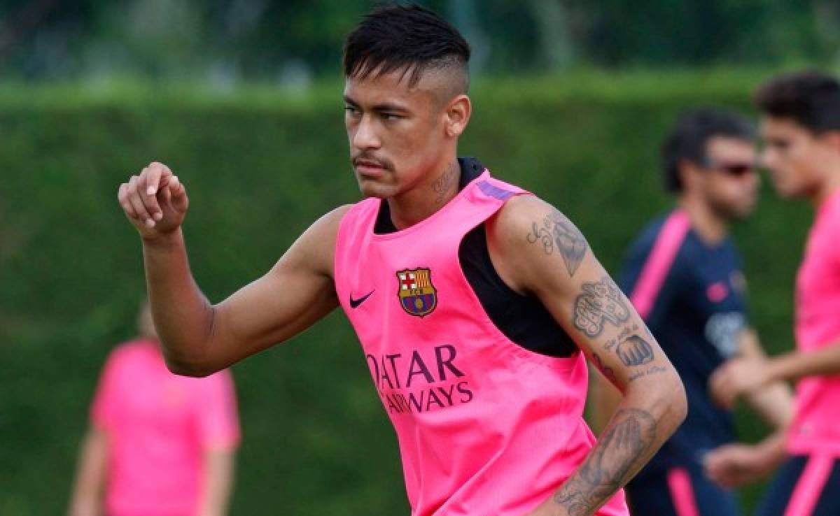 Neymar y Bravo se unen al entrenamiento con el Barcelona