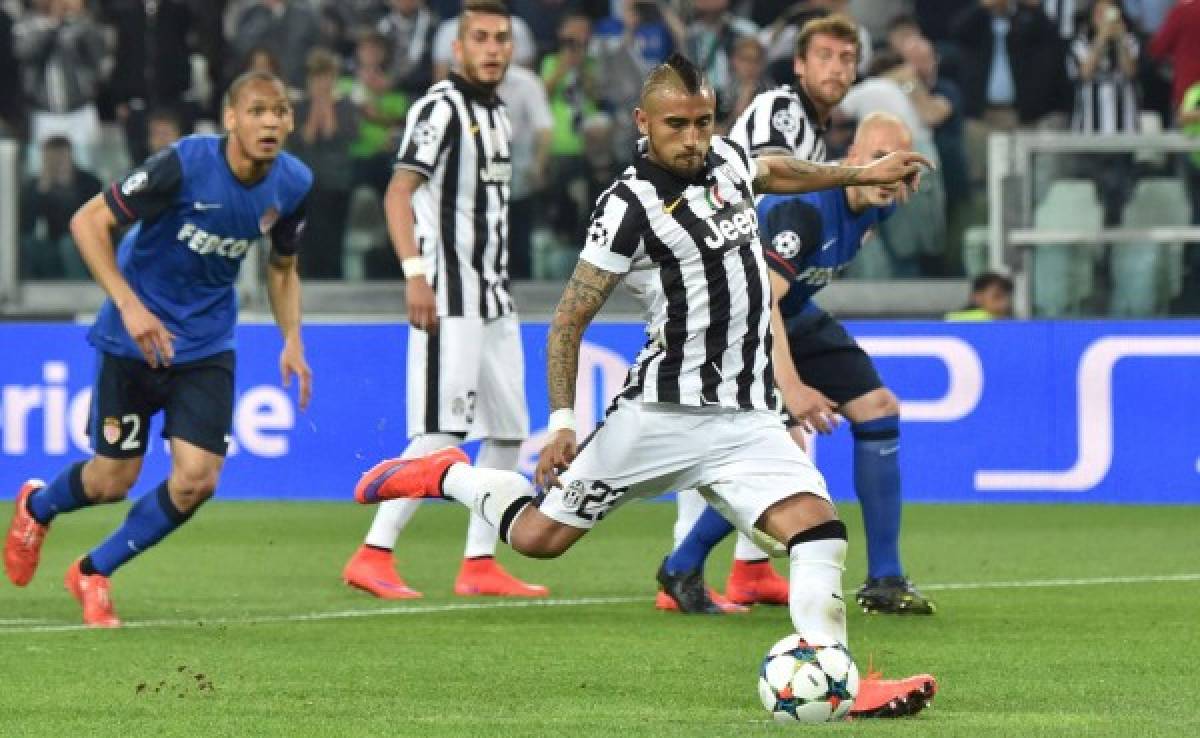 El Juventus allana su camino hacia semifinales con un gol de penalti de Vidal